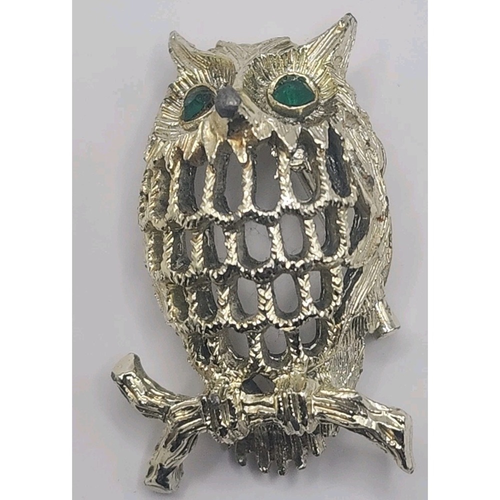 Vintage Napier GoldTone Owl Bird Green Rhinestone Eyes 1.50" Brooch Pin - Picture 2 of 6